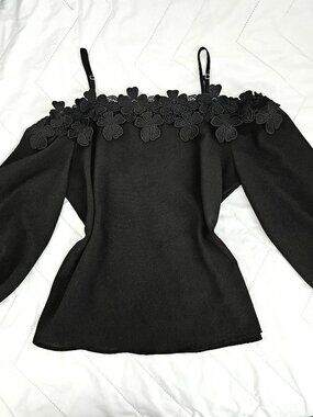 Michel Brand Floral Detail Black Top Blouse Size Small